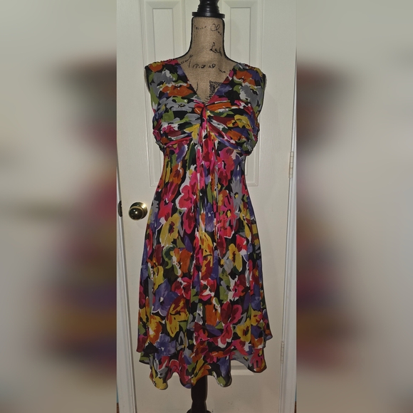 Donna Ricco Dresses & Skirts - Donna Ricco Strapless Floral Dress - Multicolor